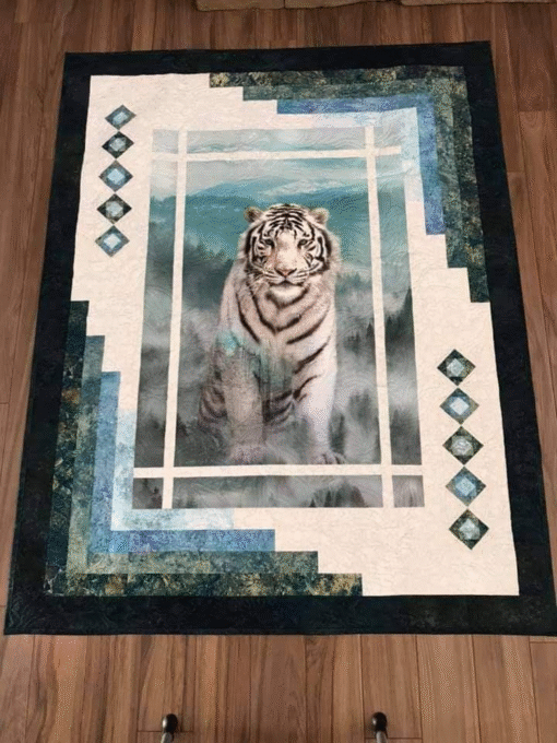 Silent Majesty (Printed Edition)
